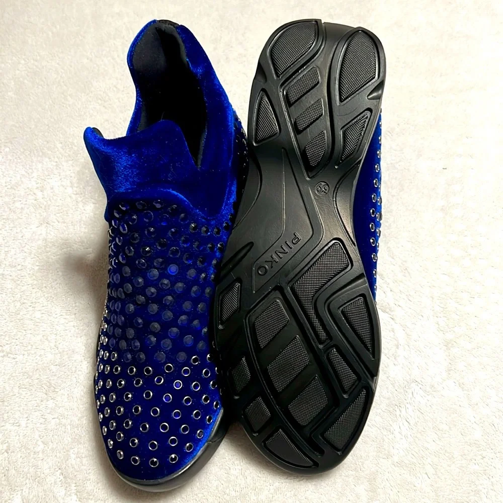 PINKO. NWOT. Blue Velvetee Sneakers. Size 7.5. Gorgeous. Rhinestones and Studs.